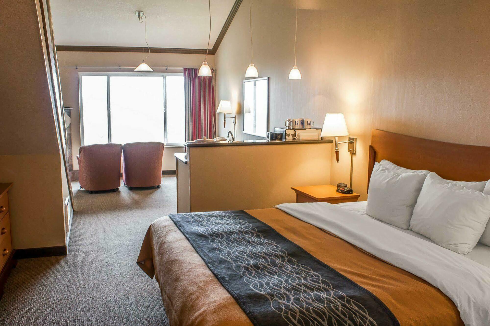 Comfort Inn & Suites Ocean Shores Eksteriør billede